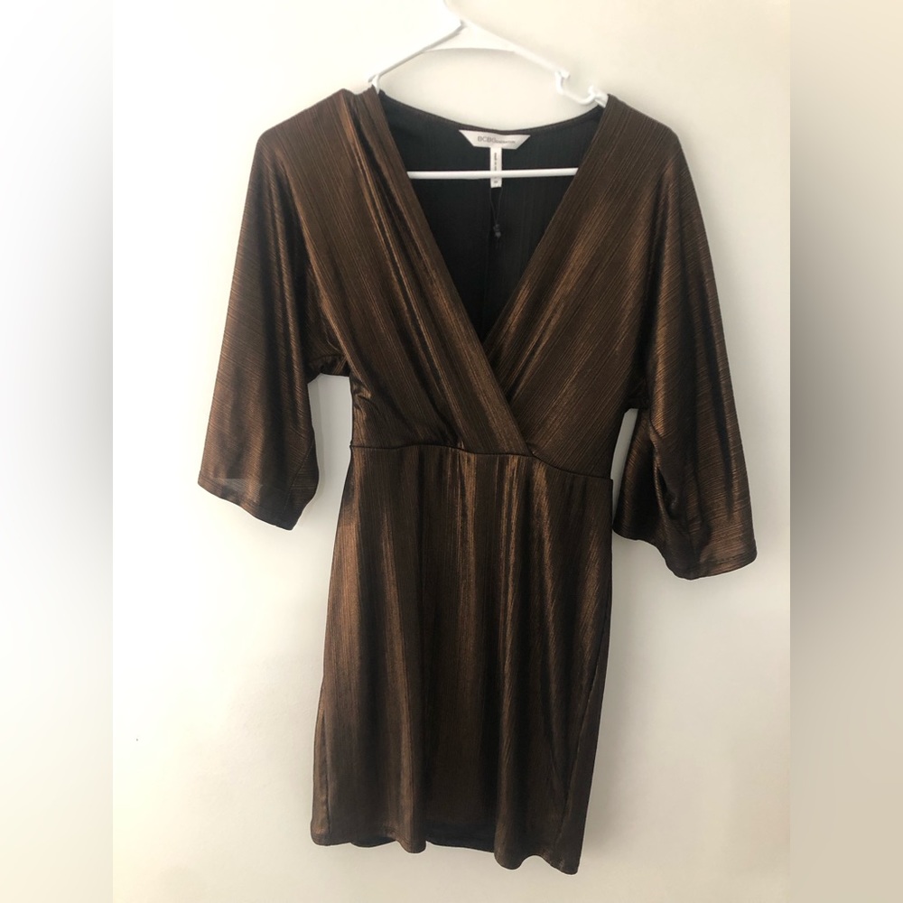 BCBGeneration gold-Black dress with wide sleeves size XS